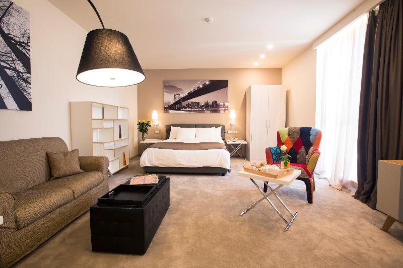 Opera Suite Hotel Erévan Chambre photo