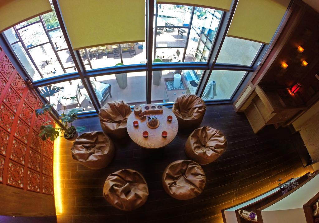 Opera Suite Hotel Erévan Extérieur photo