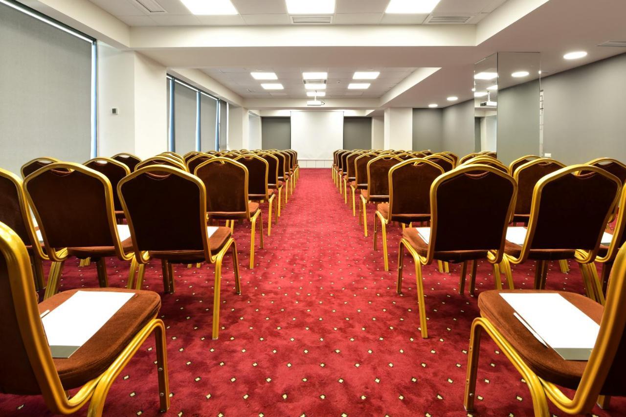 Opera Suite Hotel Erévan Extérieur photo